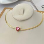 Choker-Folheado-Dourado-Laminado-Detalhado-com-Ccoracao-em-Zirconia-Rosa.jpeg