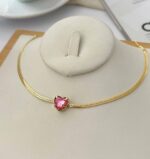 Choker-Folheado-Dourado-Laminado-Detalhado-com-Ccoracao-em-Zirconia-Rosa.jpeg